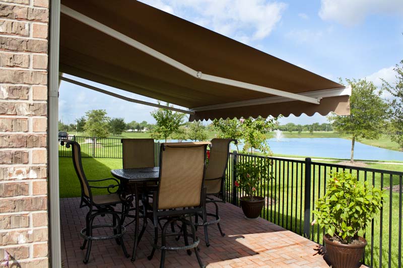 Extendable Backyard Shade from Rollac Shutters