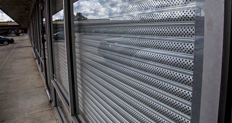 Single wall extruded system of Rollac shutters